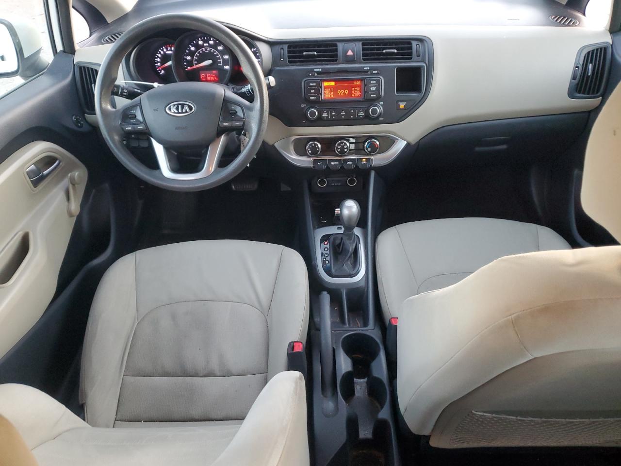 2013 Kia Rio - Image 8