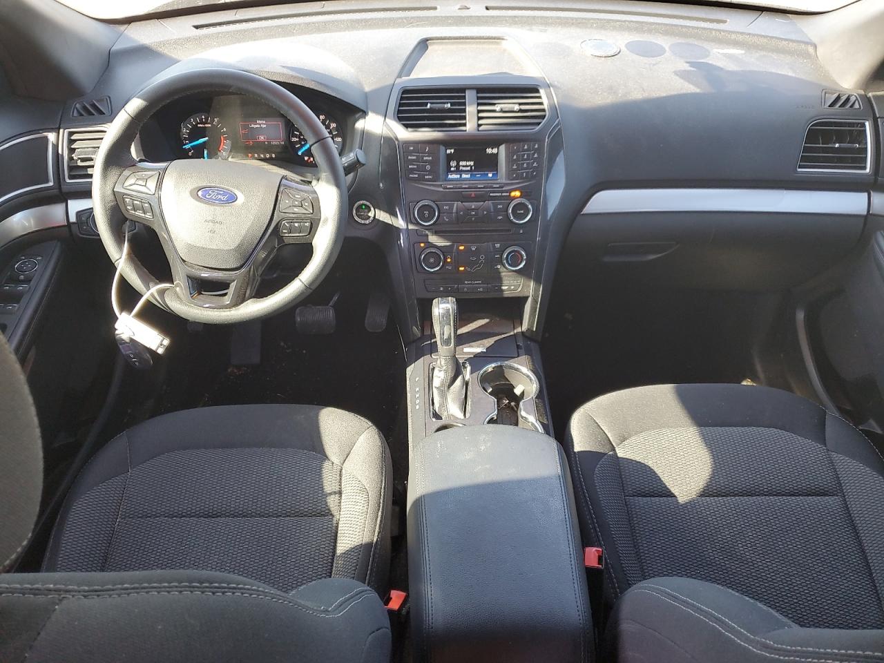 2017 Ford Explorer - Image 8
