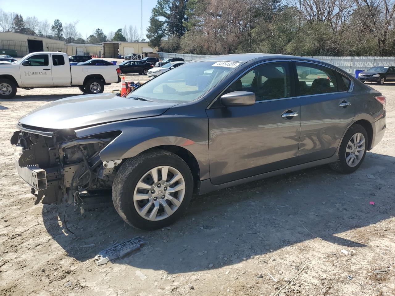 2014 Nissan Altima 2.5 for Sale in Knightdale, NC - Front End
