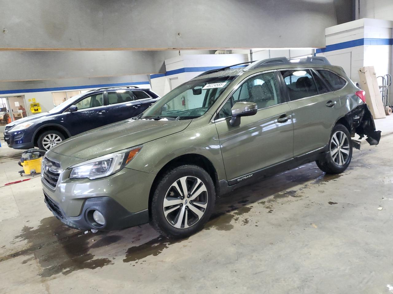 2018 Subaru Outback - Image 1