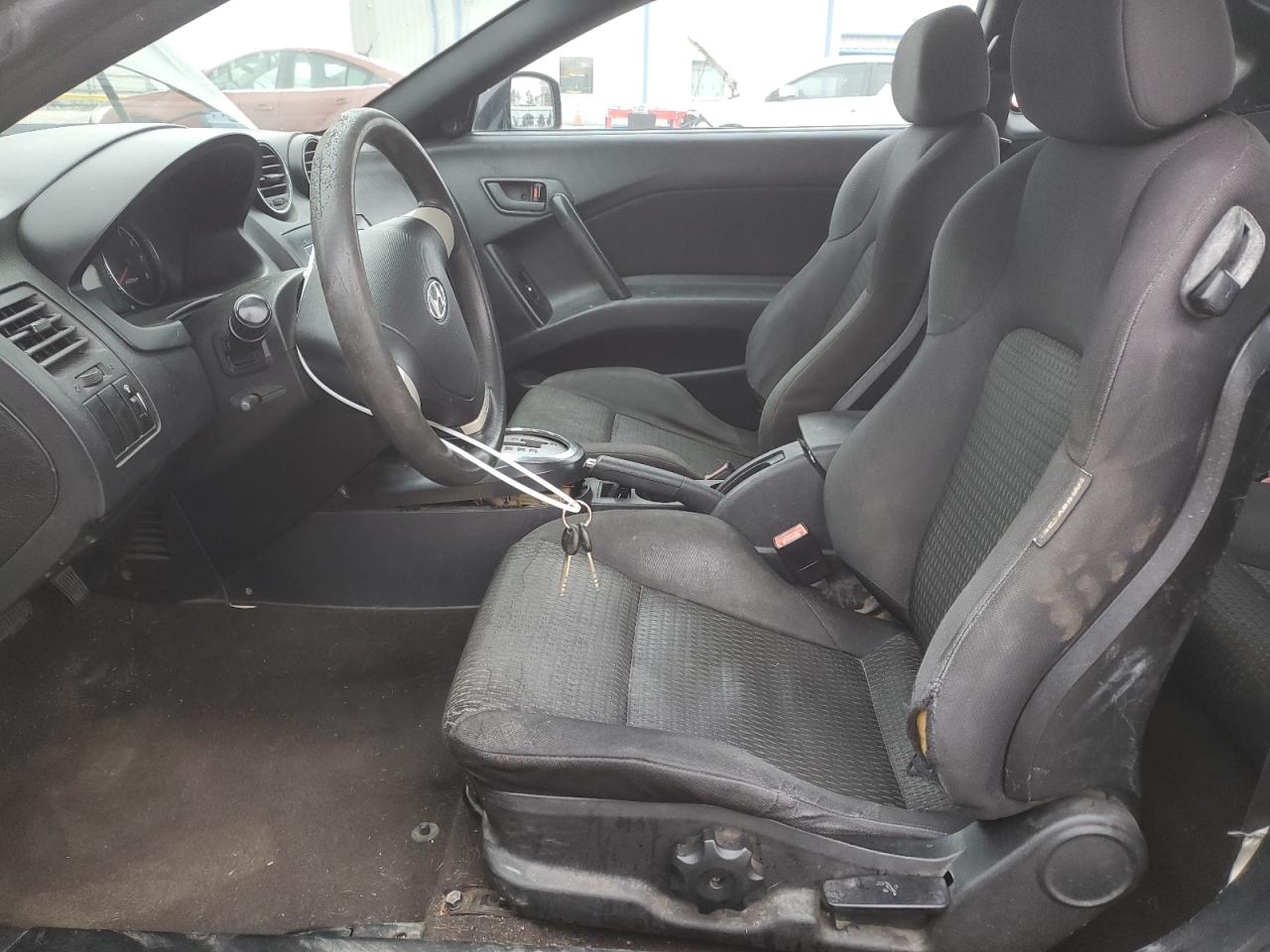 2008 Hyundai Tiburon - Image 7