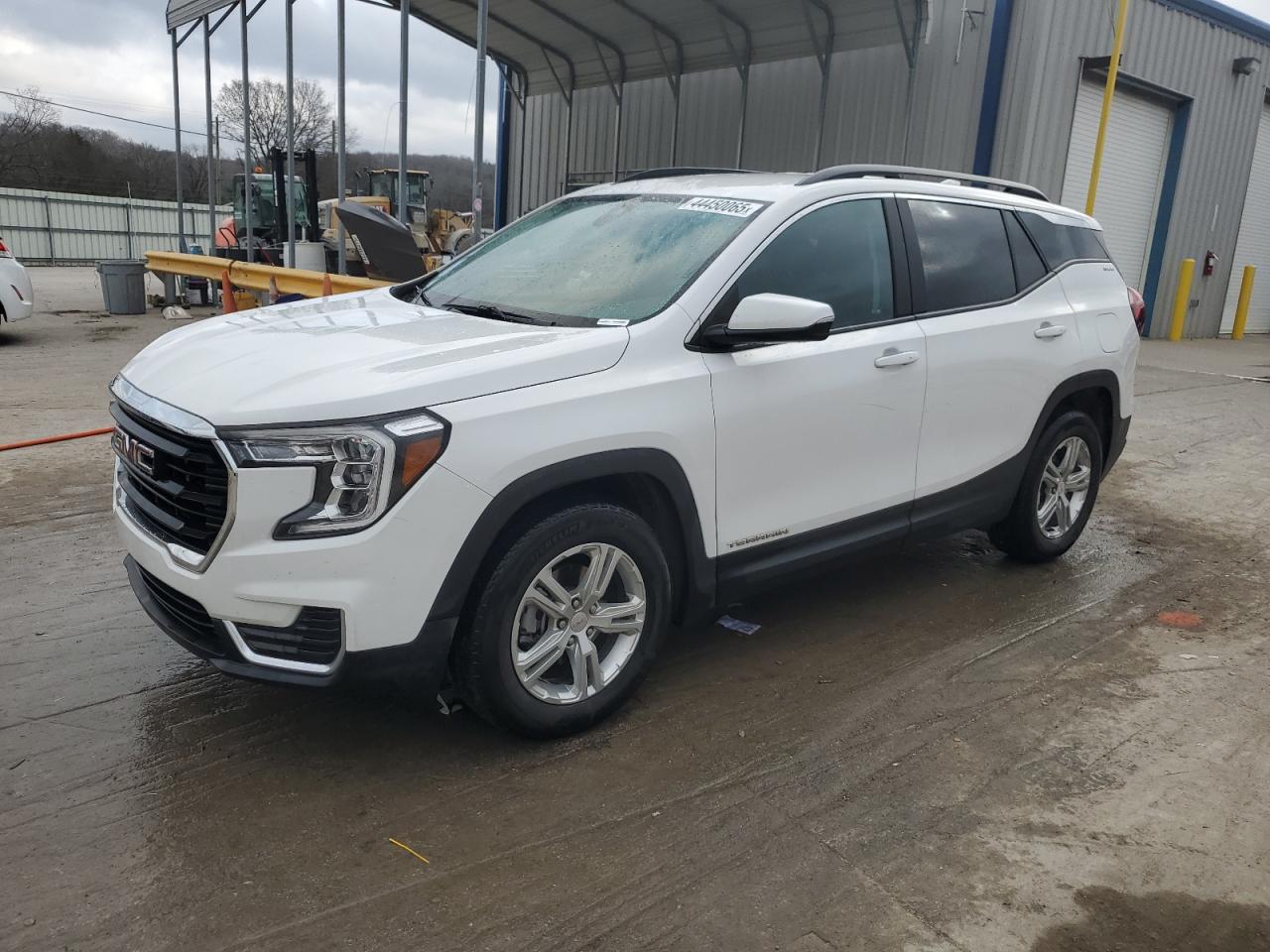 2022 GMC Terrain - Image 1