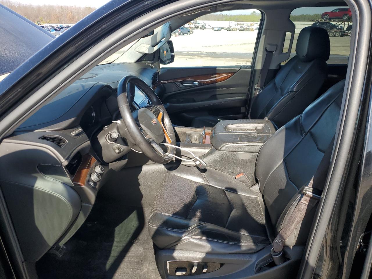 2017 Cadillac Escalade - Image 7