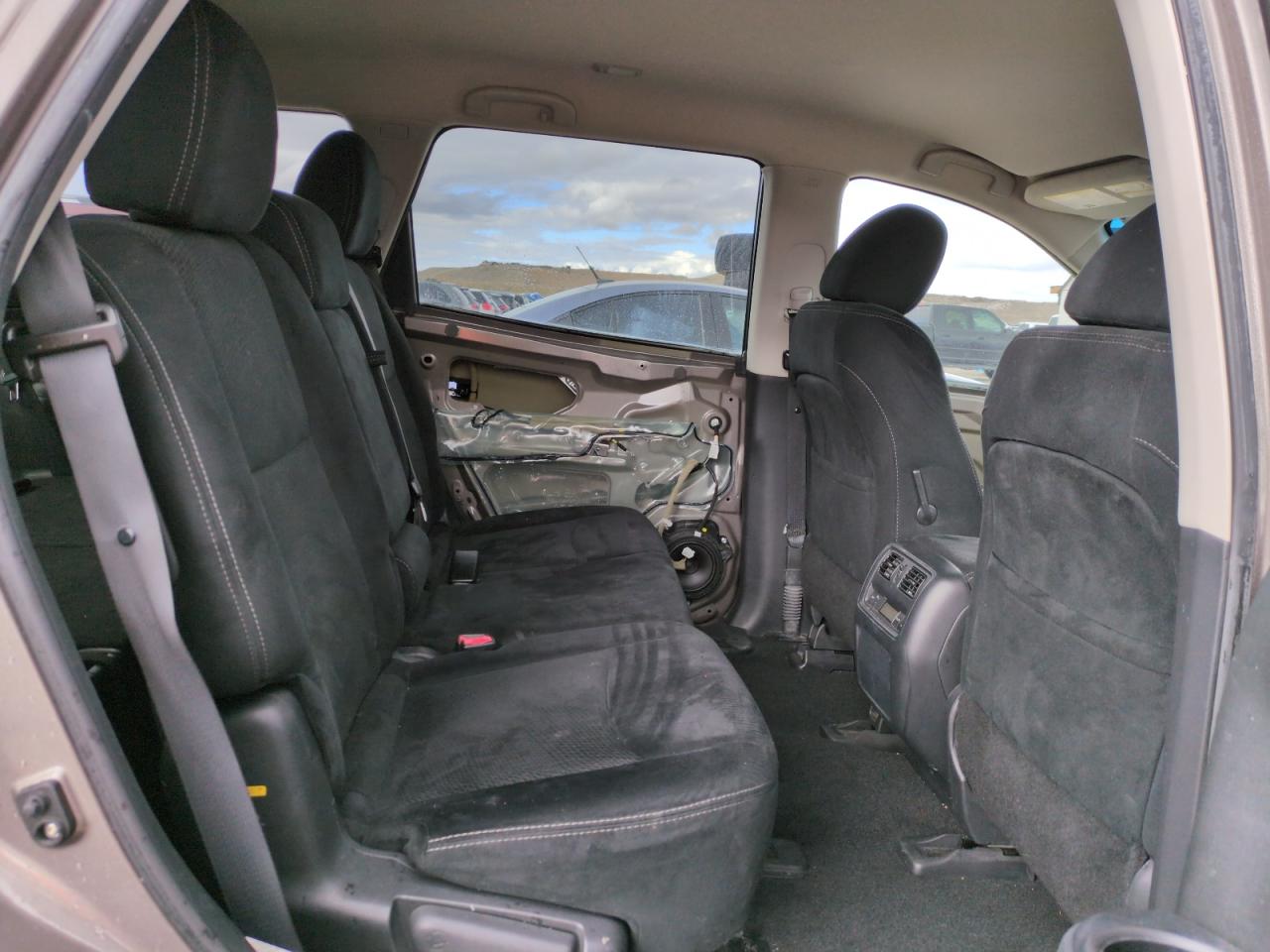 2014 Nissan Pathfinder - Image 10
