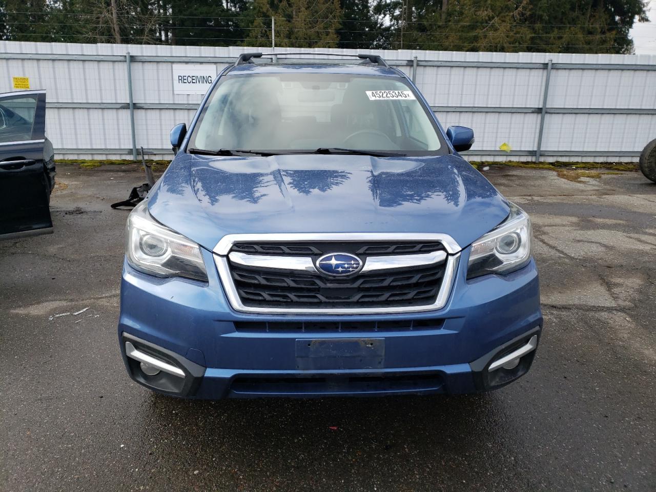 2017 Subaru Forester - Image 5