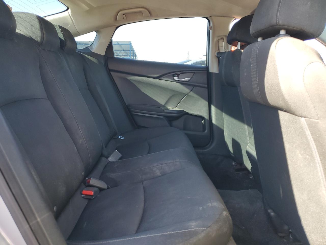 2016 Honda Civic - Image 10
