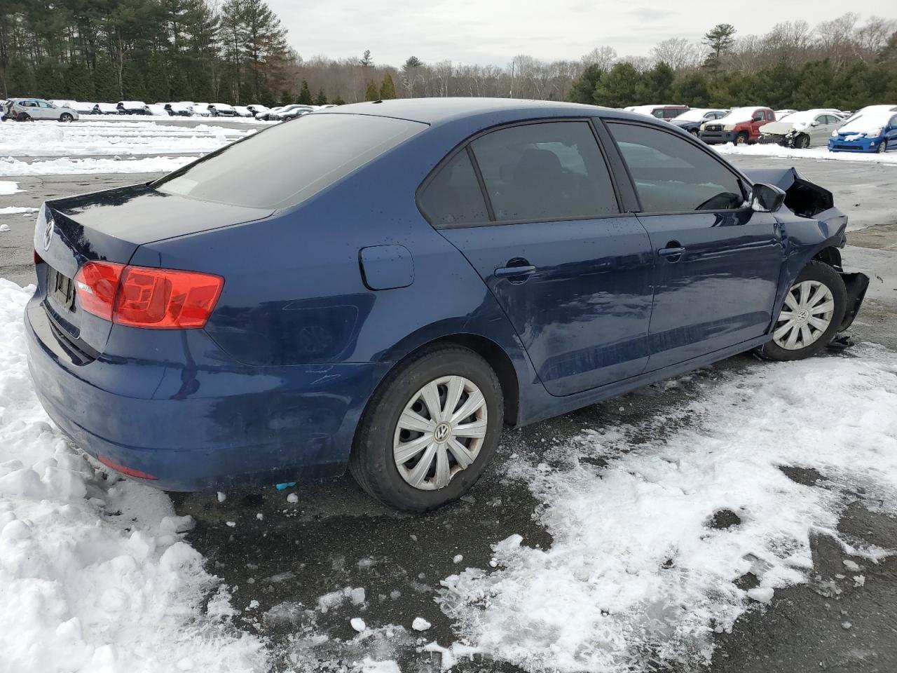 2014 Volkswagen Jetta - Image 3