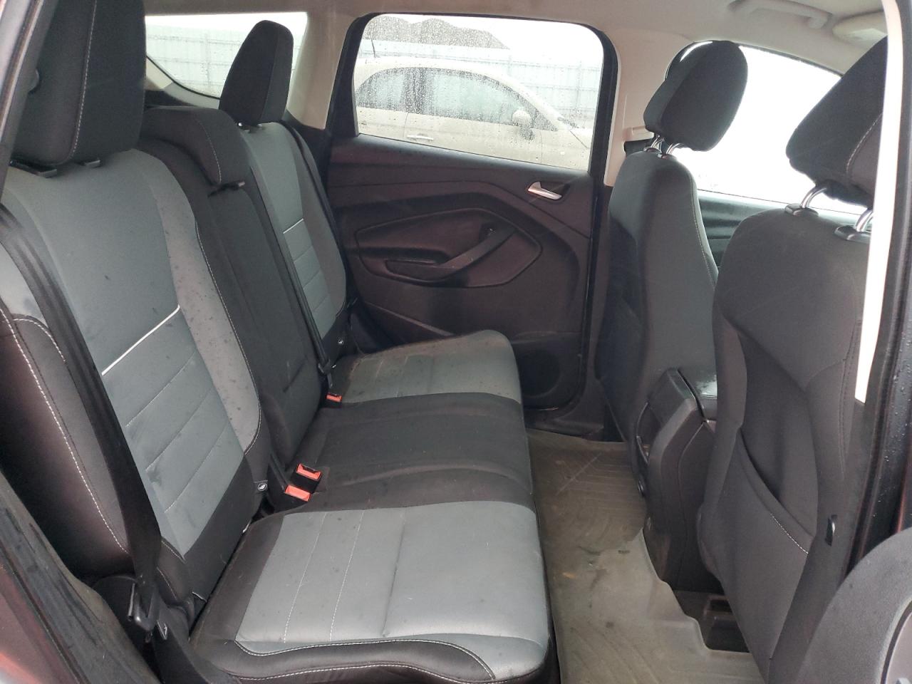 2014 Ford Escape - Image 10