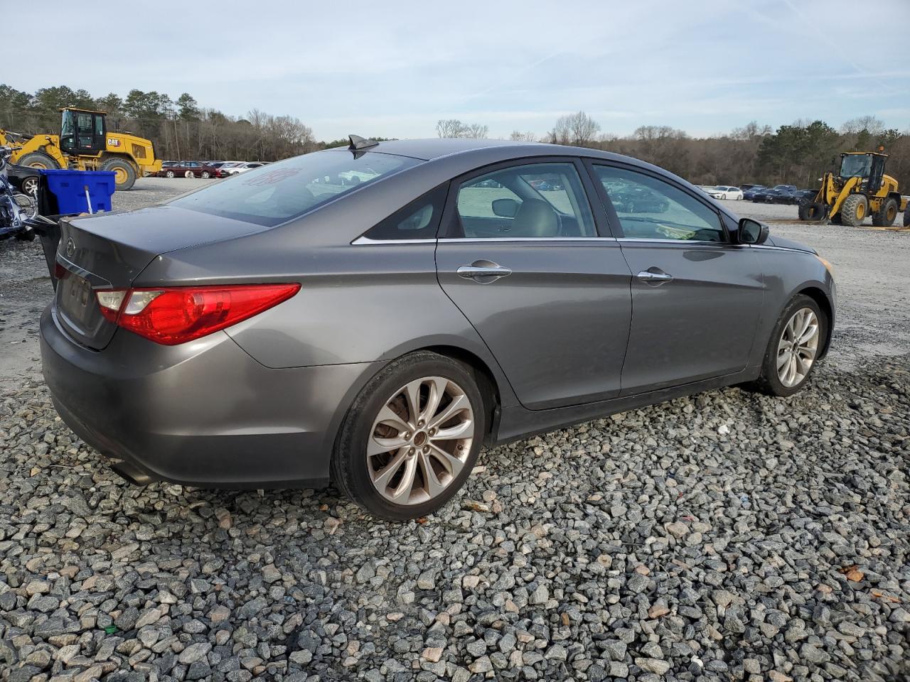 2013 Hyundai Sonata - Image 3