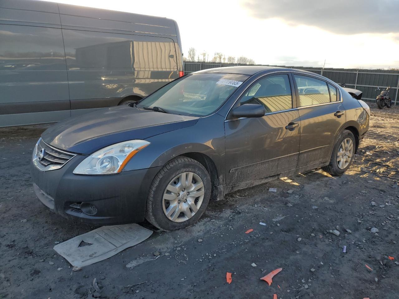 2010 Nissan Altima - Image 1