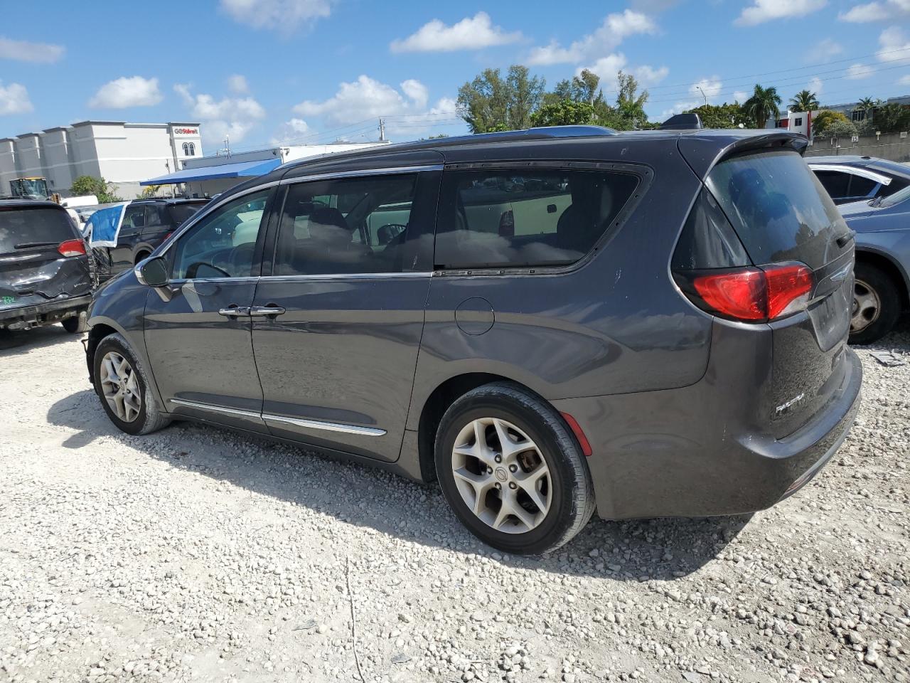 2020 Chrysler Pacifica - Image 2