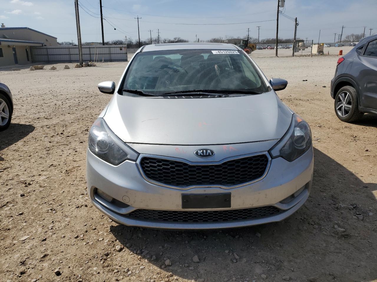 2016 Kia Forte - Image 5