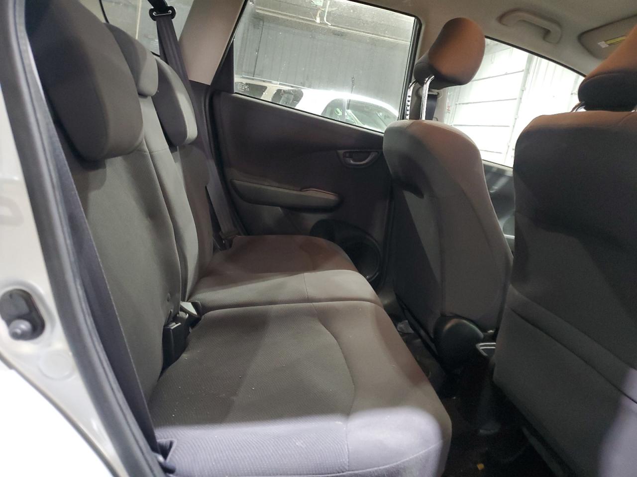 2012 Honda Fit - Image 10