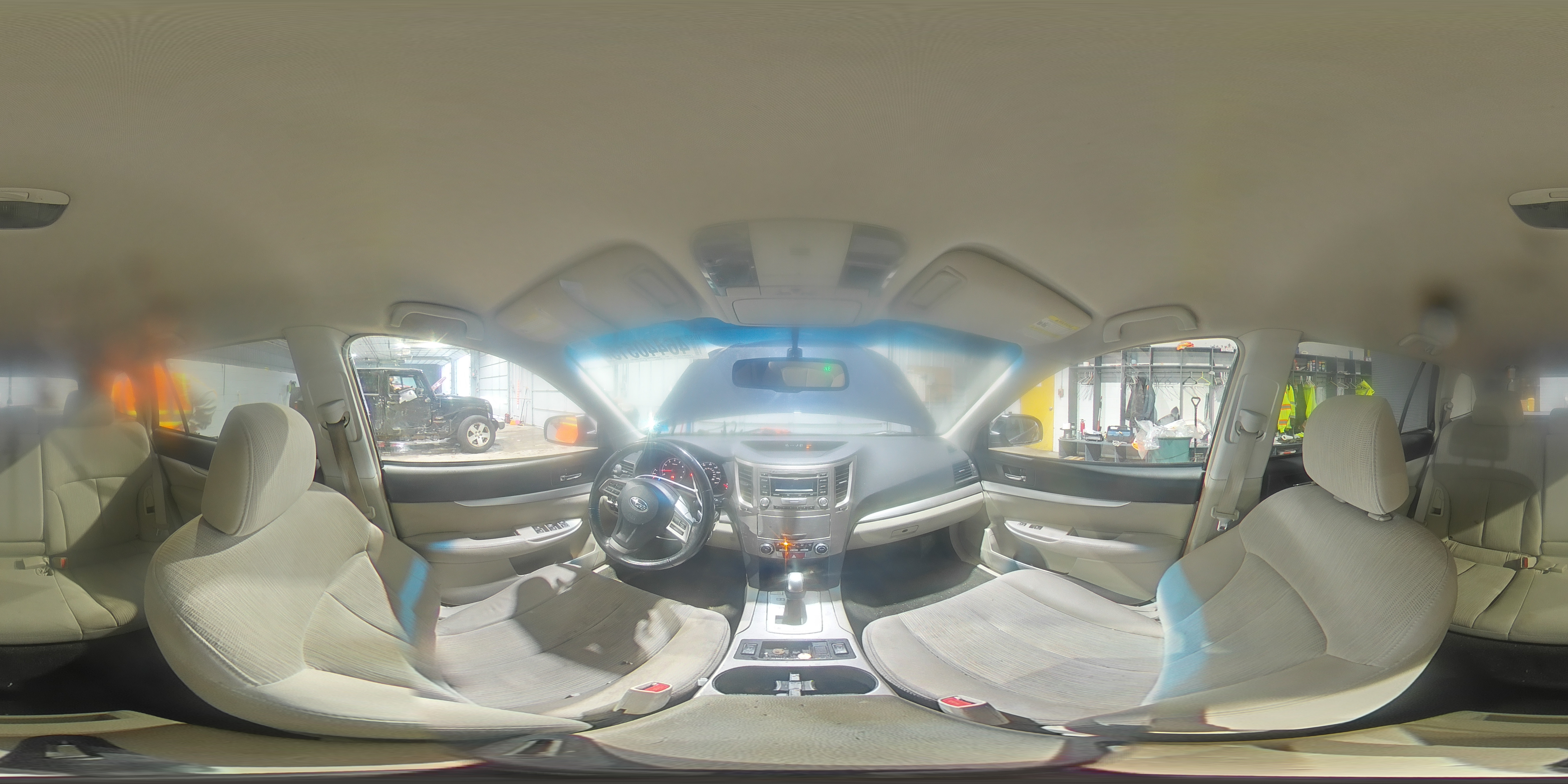 2013 Subaru Outback - Image 13