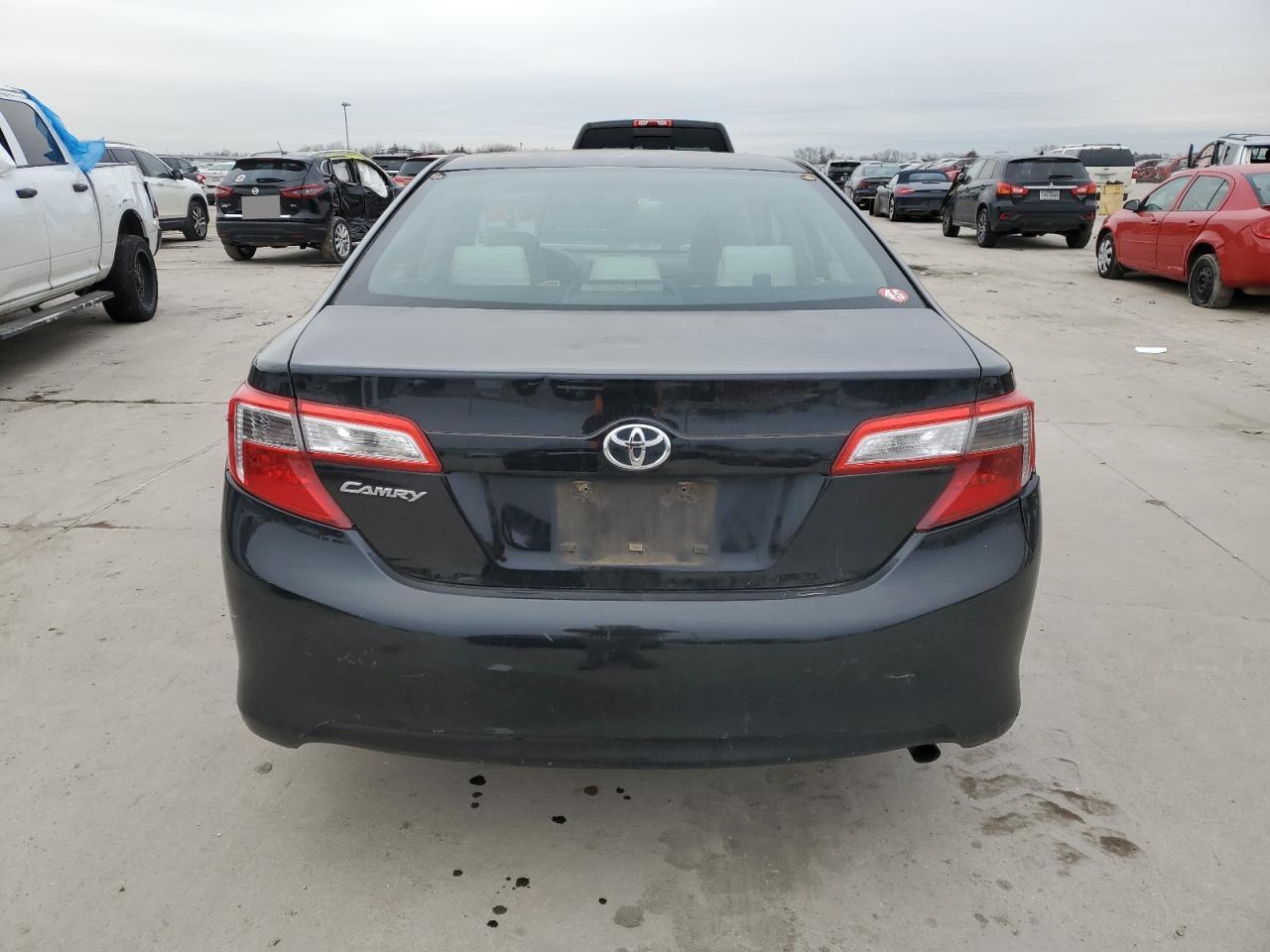 2013 Toyota Camry - Image 6