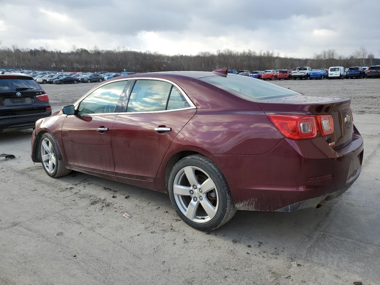 2015 Chevrolet Malibu - Image 2