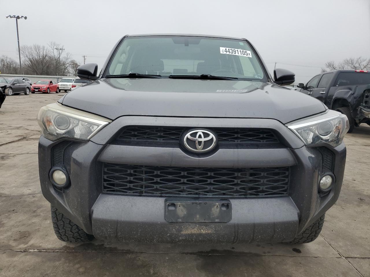 2015 Toyota 4Runner - Image 5