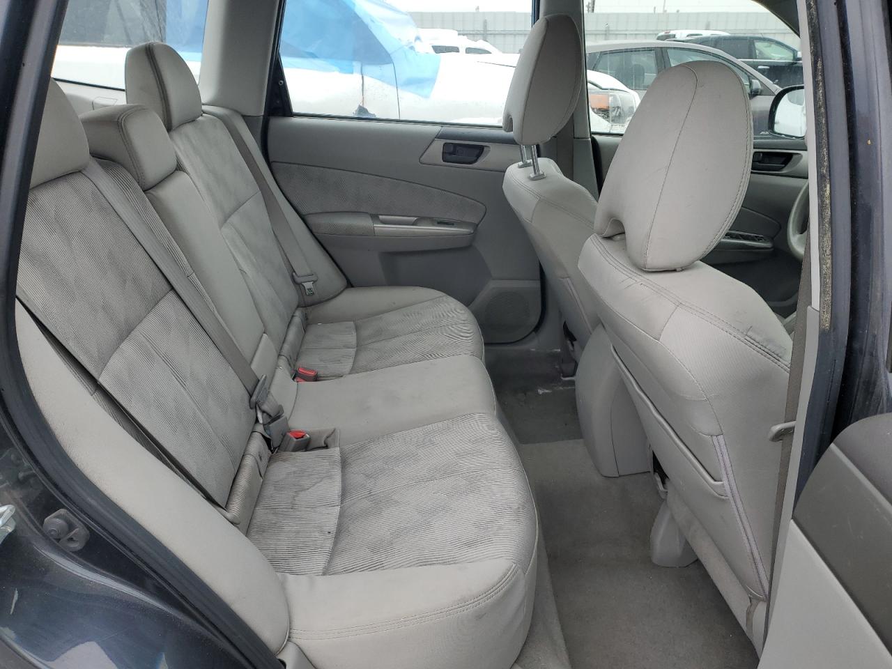 2009 Subaru Forester - Image 12