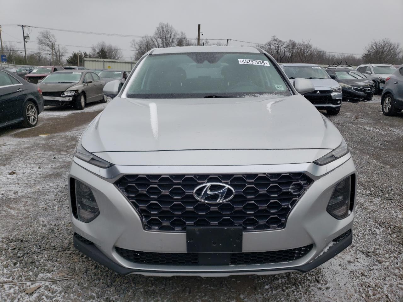 2019 Hyundai Santa Fe - Image 5