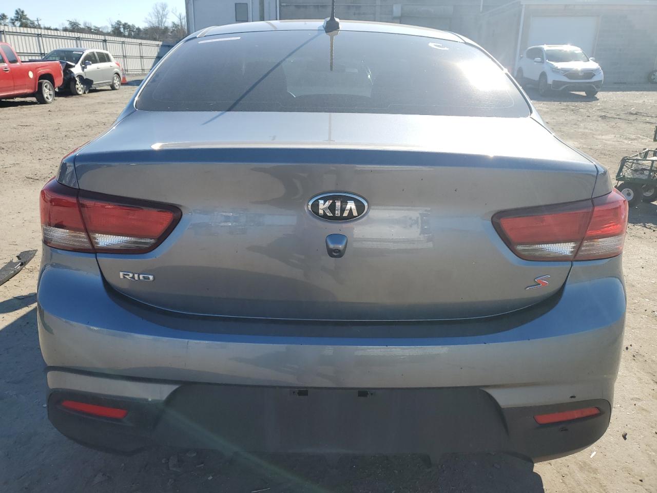 2020 Kia Rio - Image 6