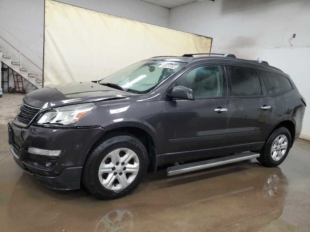 2015 Chevrolet Traverse - Image 1