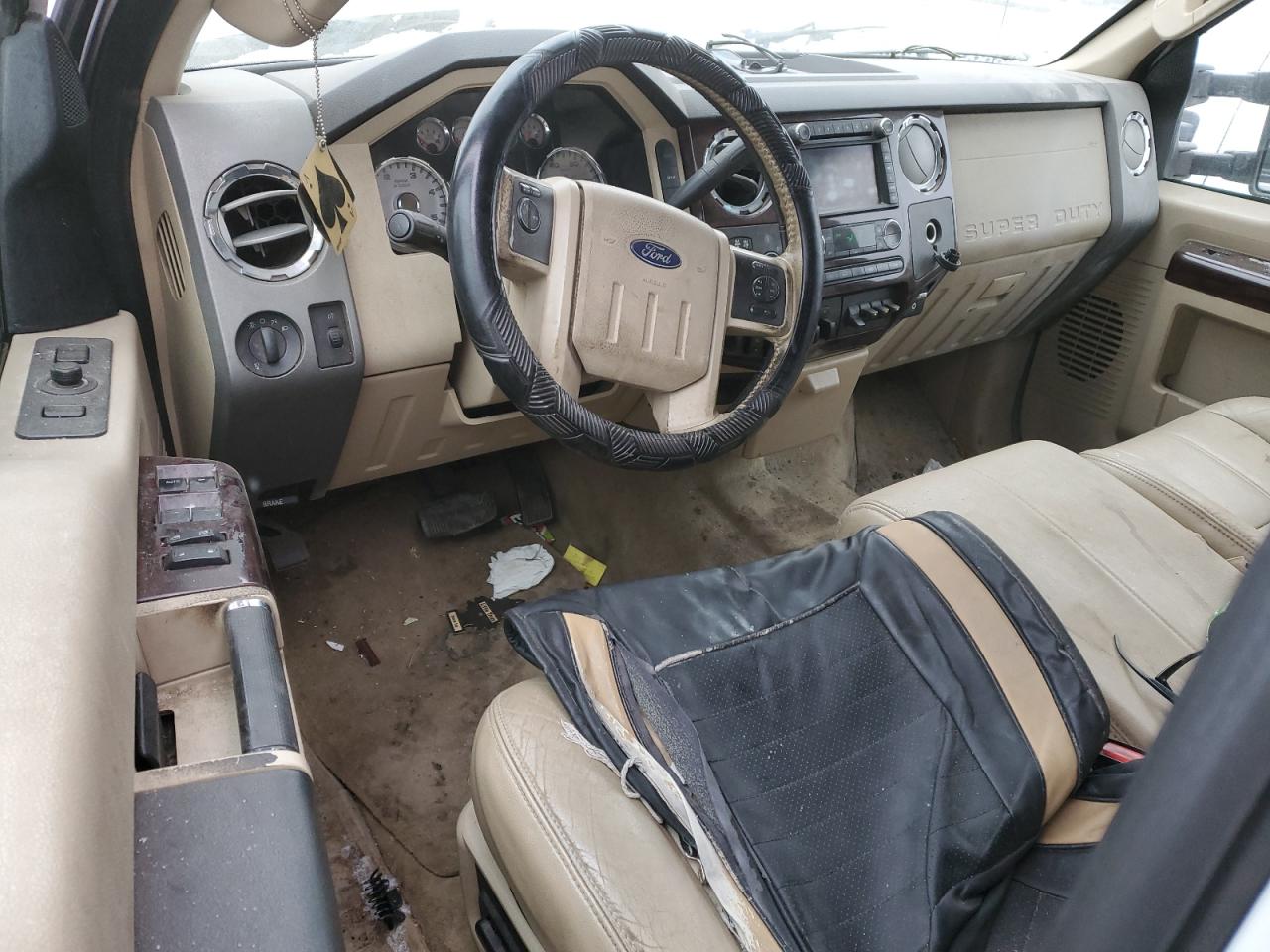 2010 Ford F350 - Image 8
