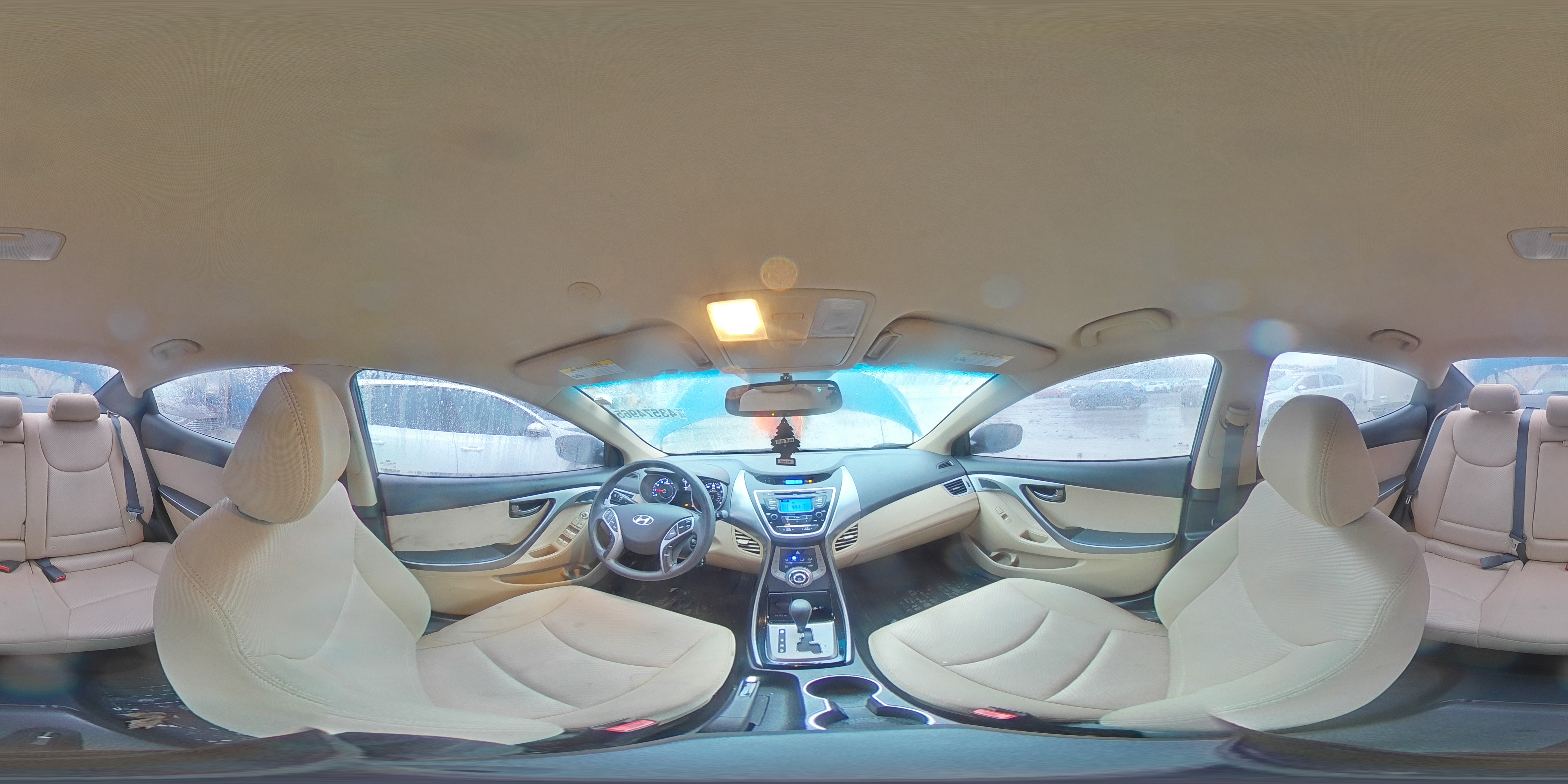 2013 Hyundai Elantra - Image 15
