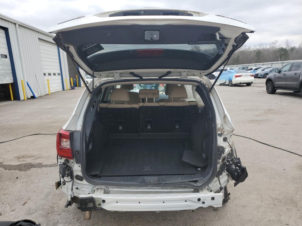 2019 Subaru Outback - Image 6