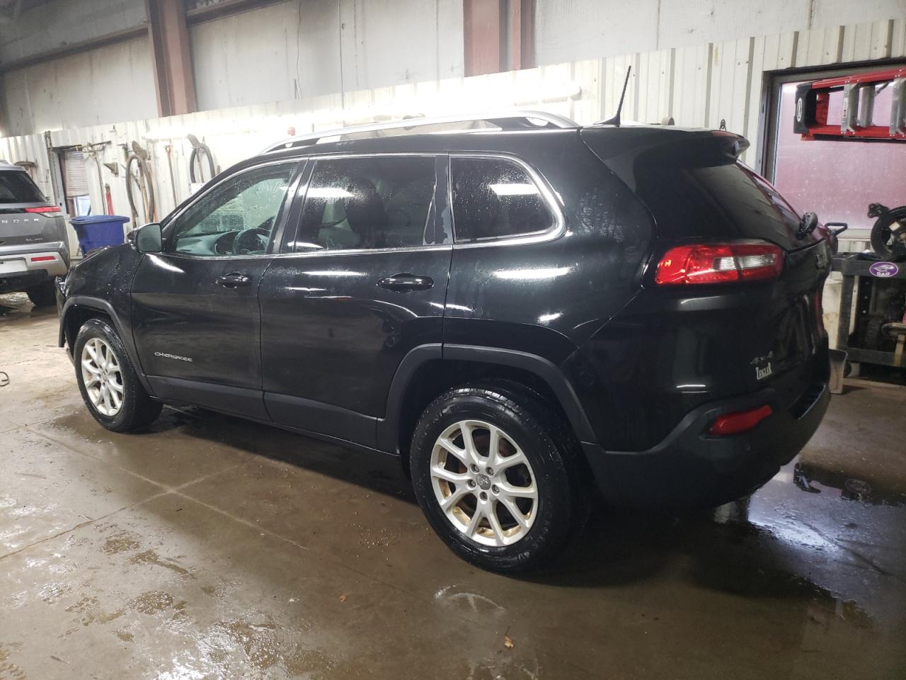 2016 Jeep Grand Cherokee - Image 2
