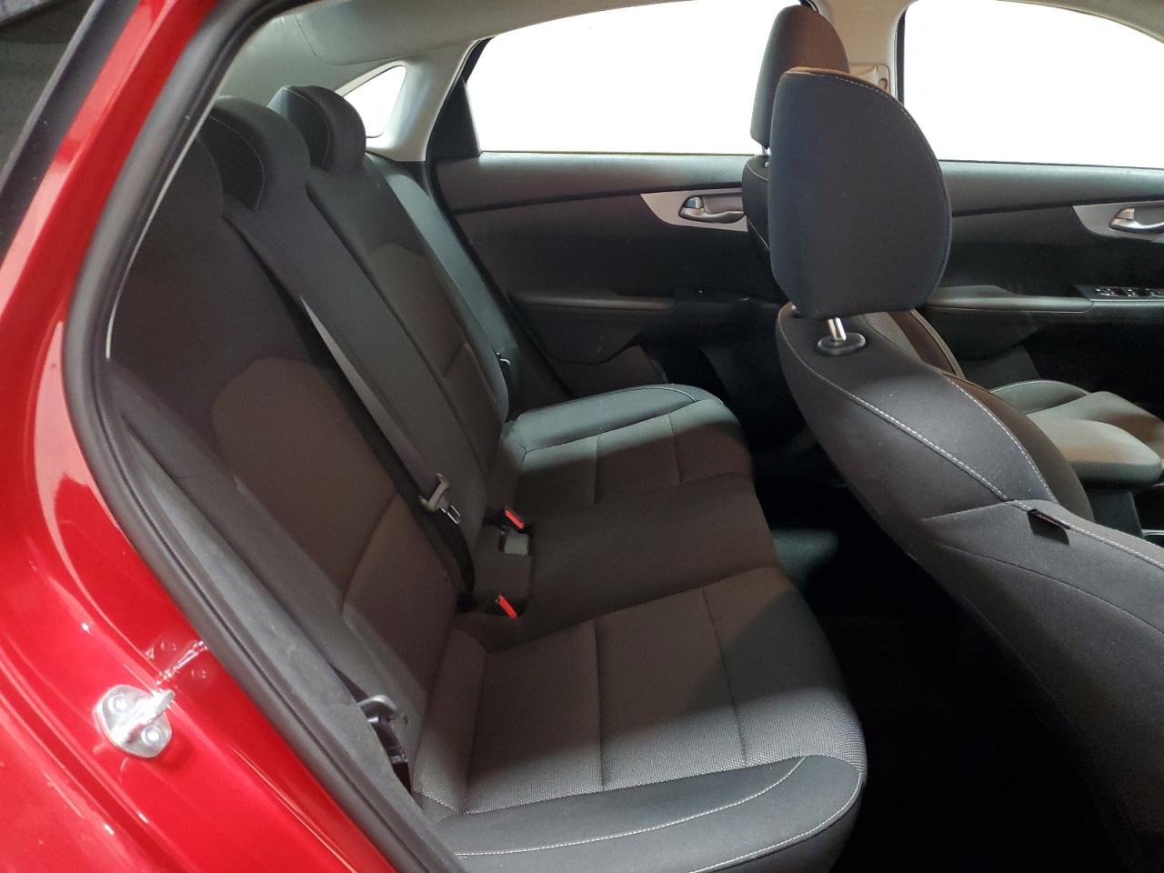 2024 Kia Forte - Image 10