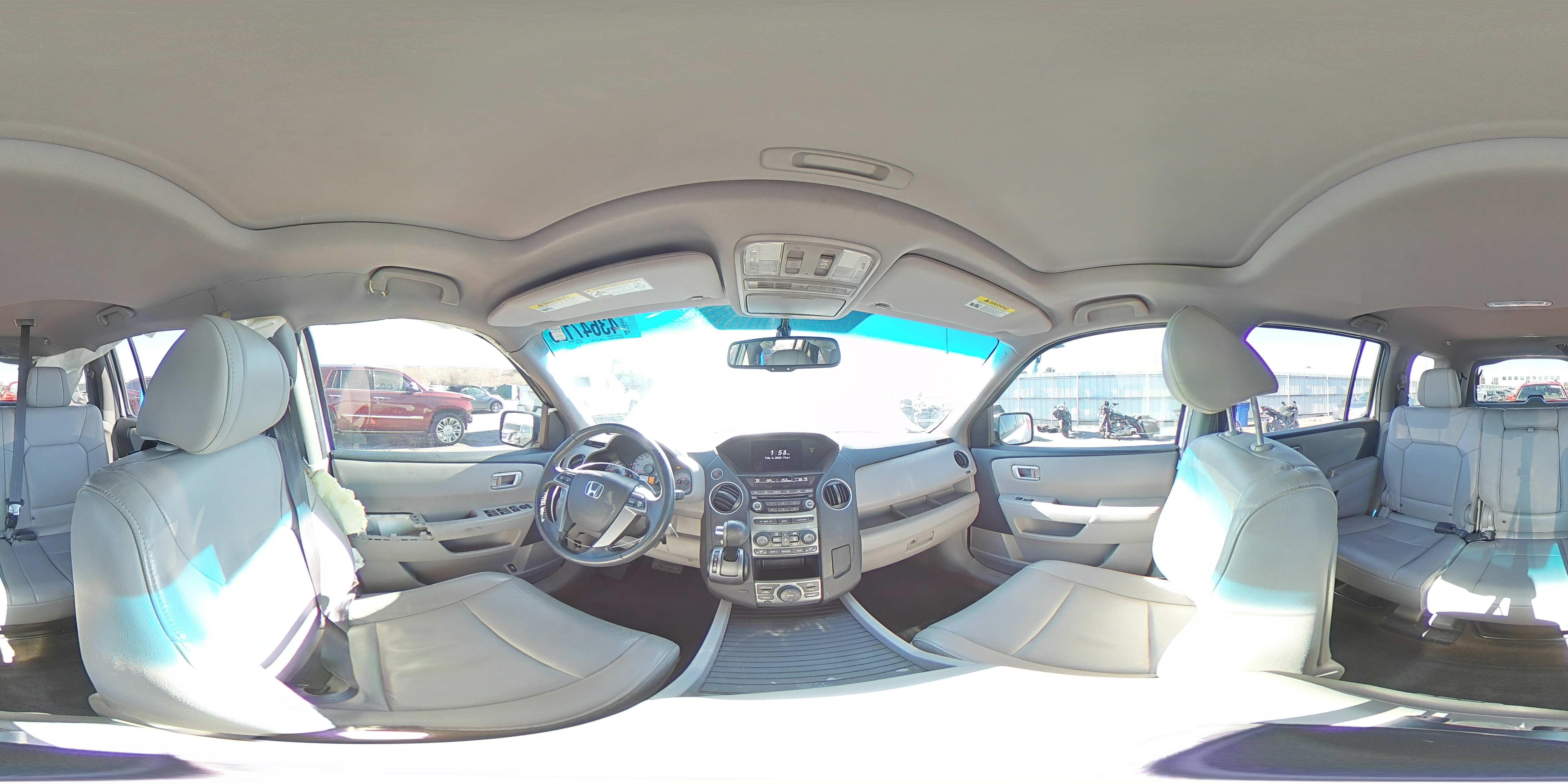 2014 Honda Pilot - Image 15