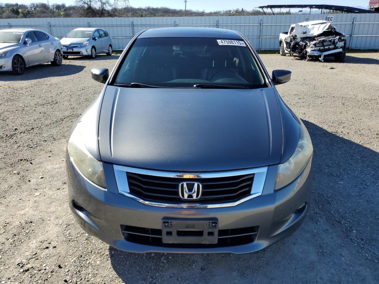 2009 Honda Accord - Image 5