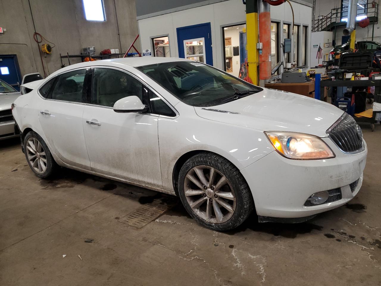 2013 Buick Verano - Image 4