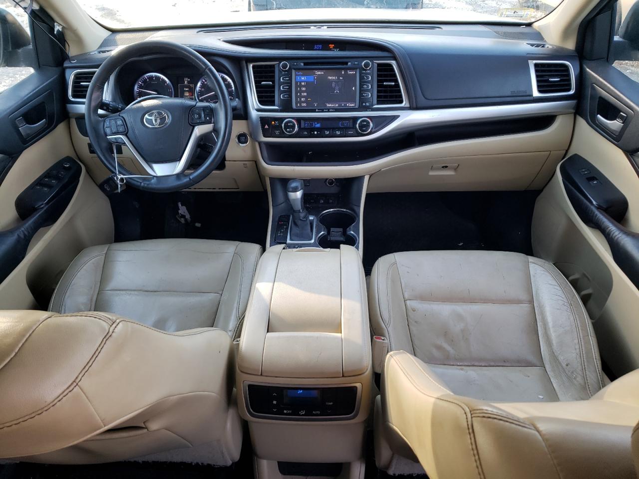 2016 Toyota Highlander - Image 8
