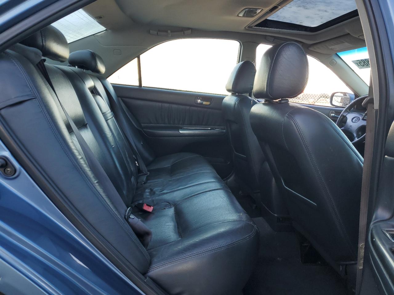 2002 Toyota Camry - Image 10