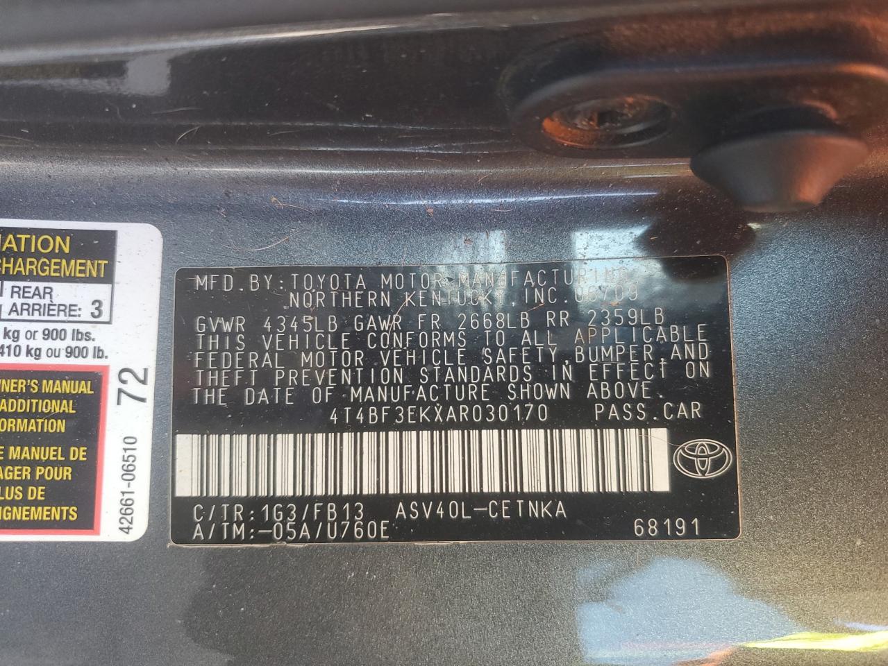 2010 Toyota Camry - Image 14