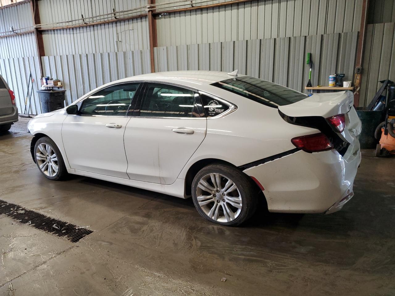 2015 Chrysler 200 - Image 2