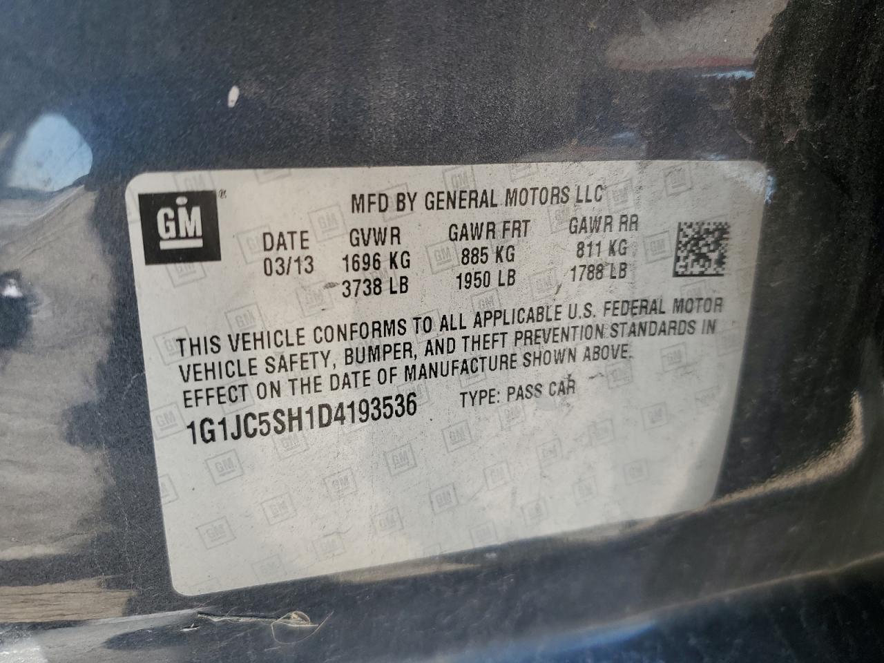 2013 Chevrolet Sonic - Image 12