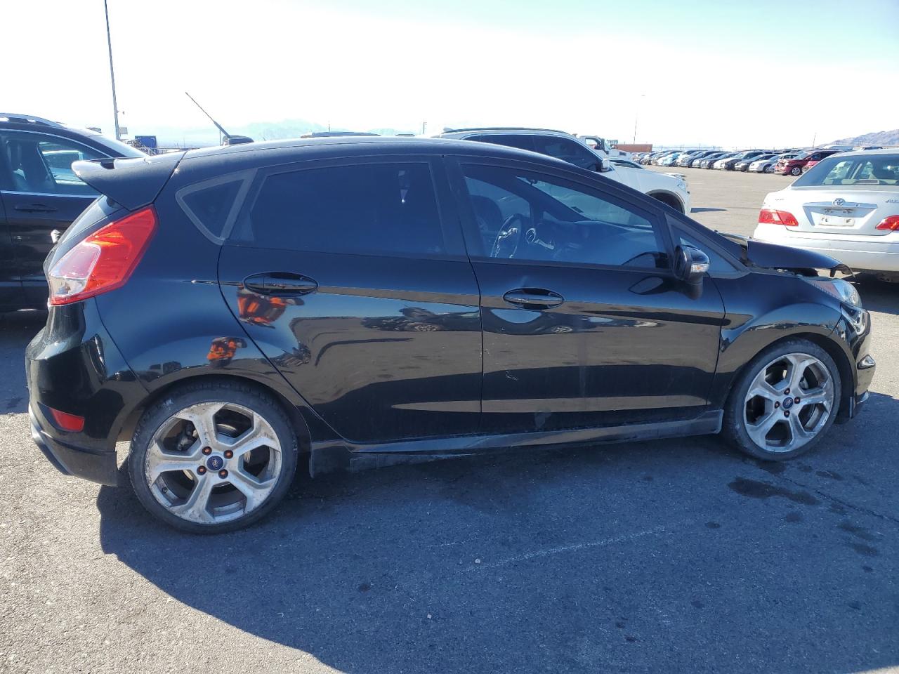 2015 Ford Fiesta - Image 3