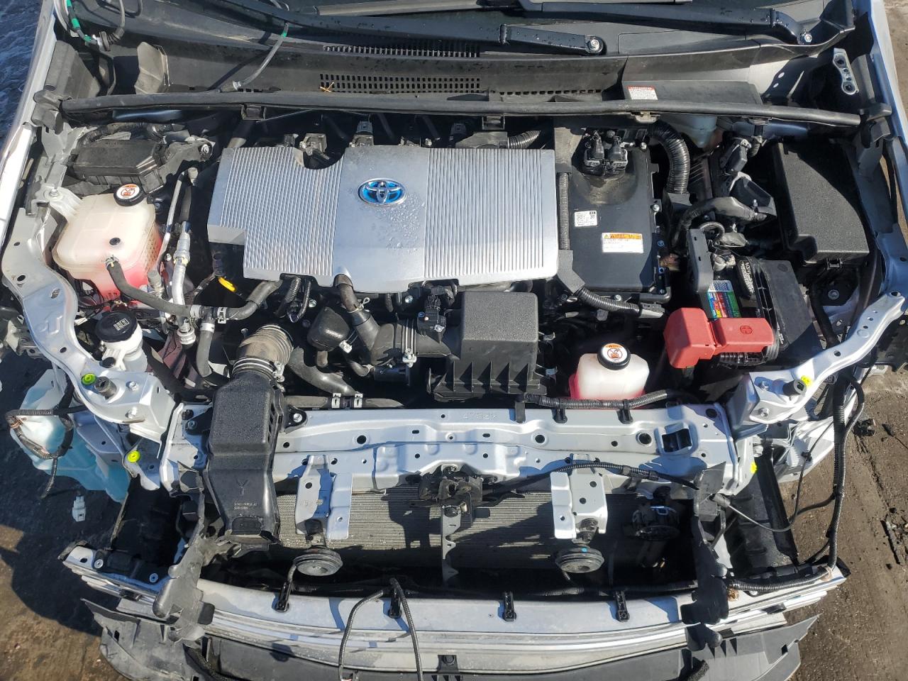 2019 Toyota Prius - Image 11