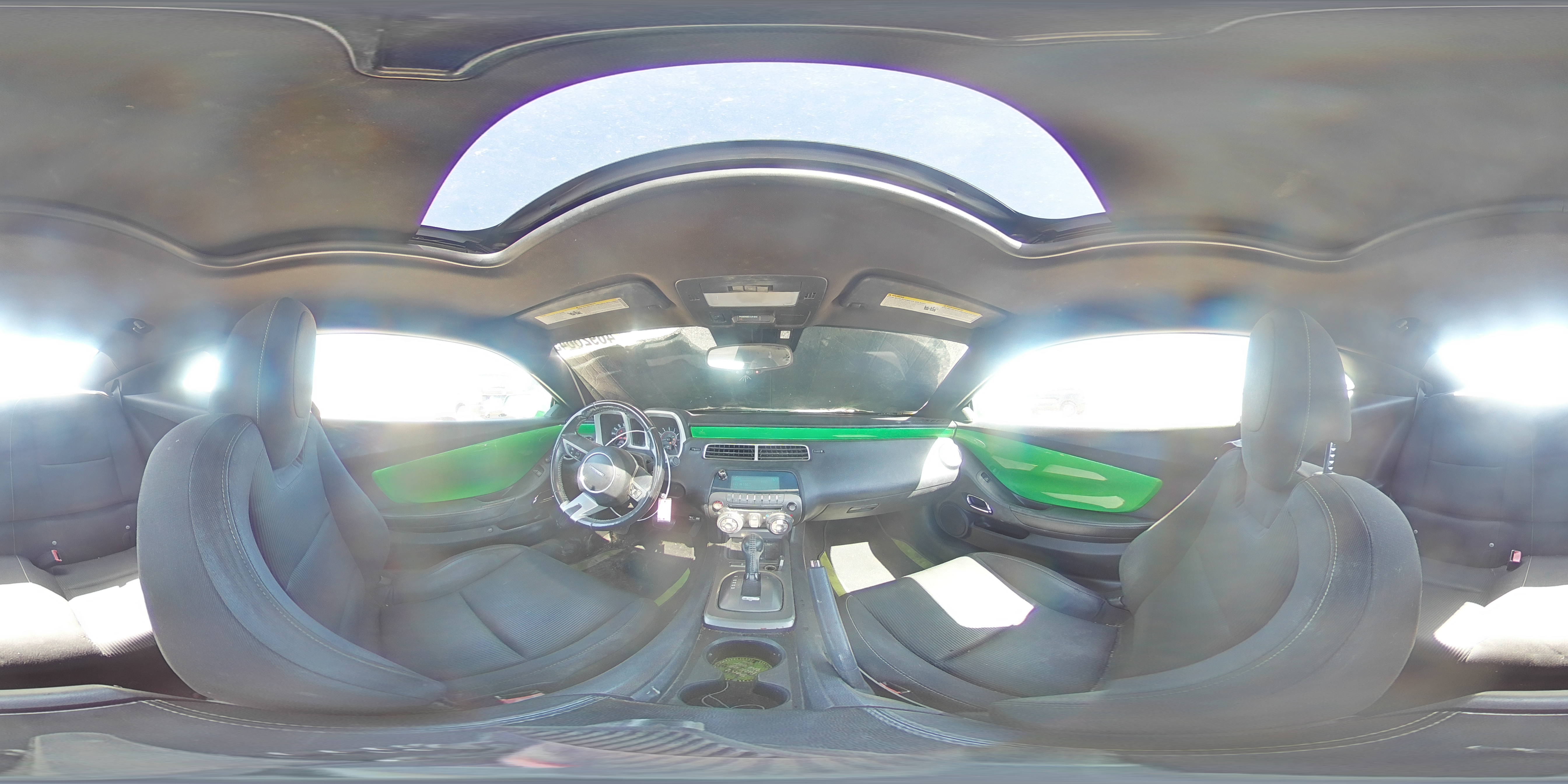 2010 Chevrolet Camaro - Image 13