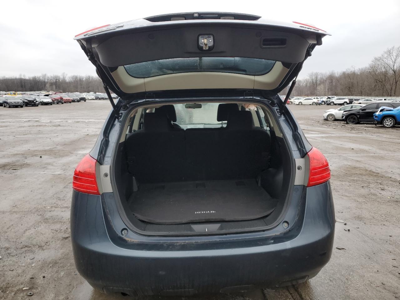 2014 Nissan Rogue - Image 6