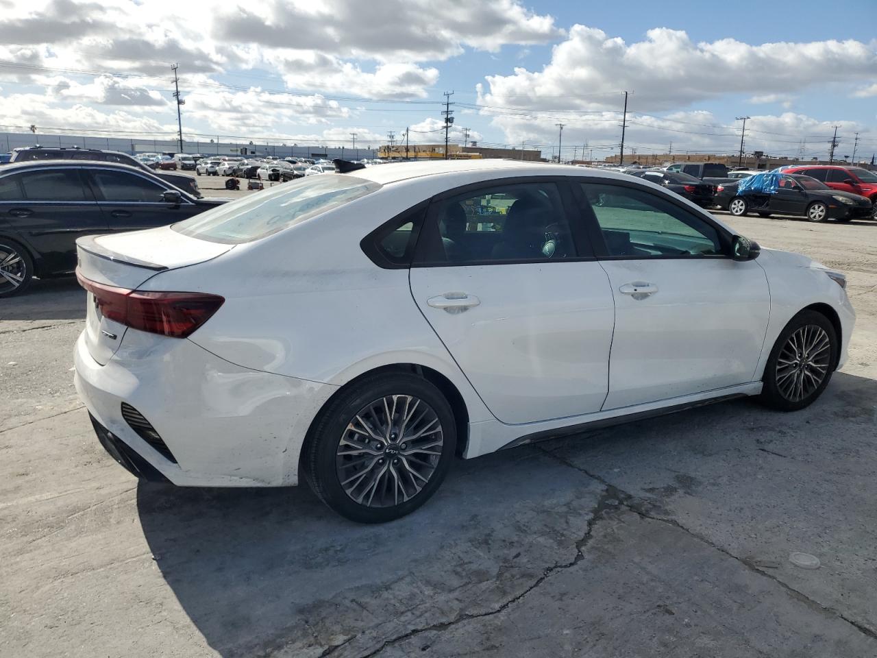 2024 Kia Forte - Image 3