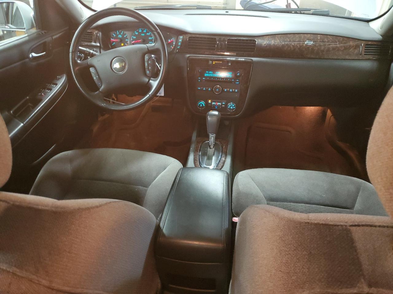 2013 Chevrolet Impala - Image 8