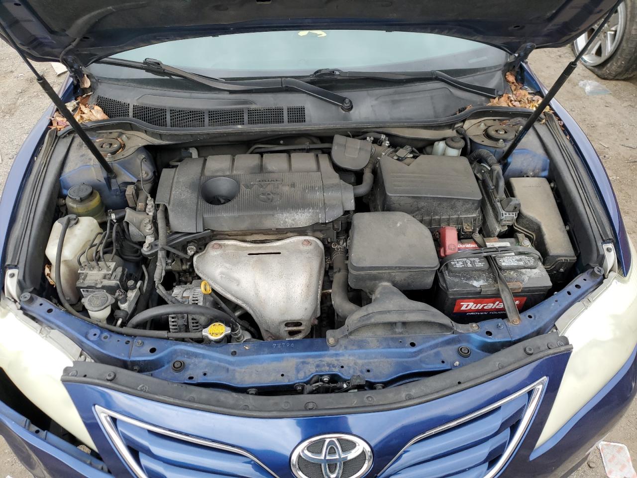 2011 Toyota Camry - Image 11