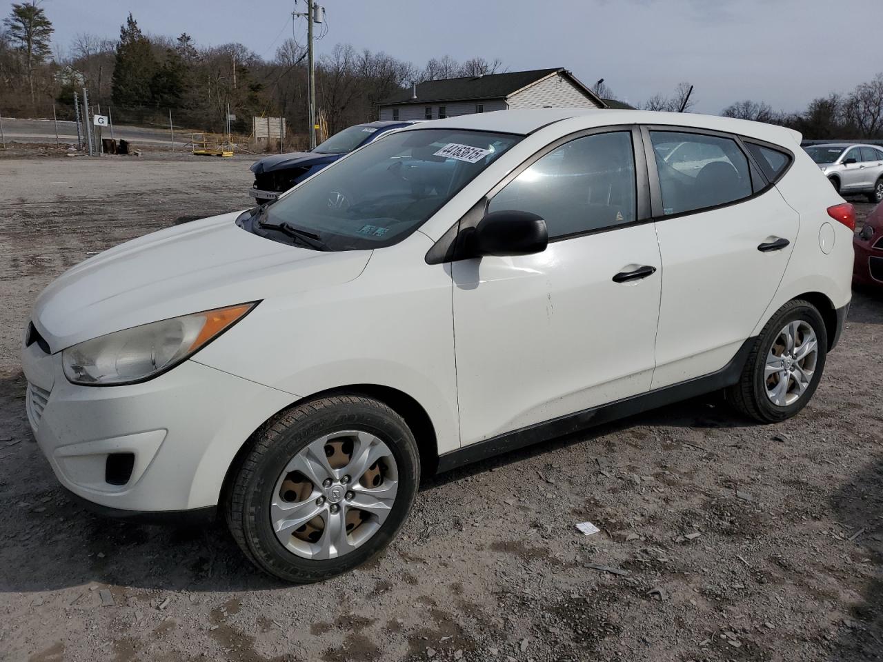 2010 Hyundai Tucson - Image 1