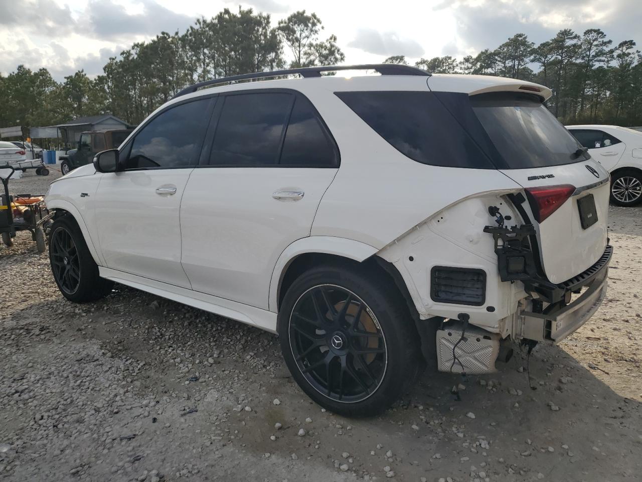 2021 Mercedes-Benz GLE - Image 2