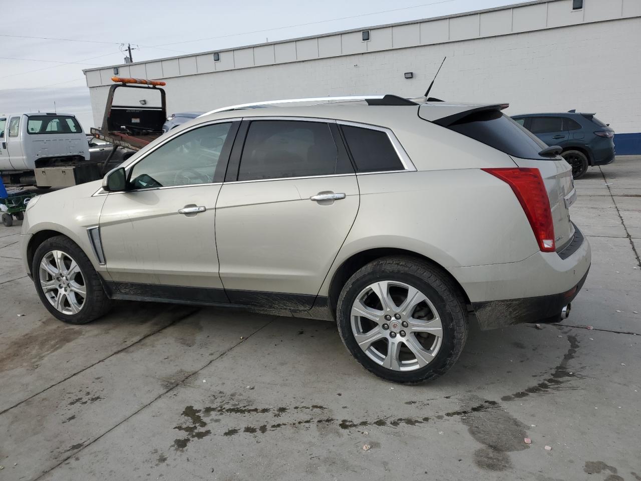 2014 Cadillac SRX - Image 2