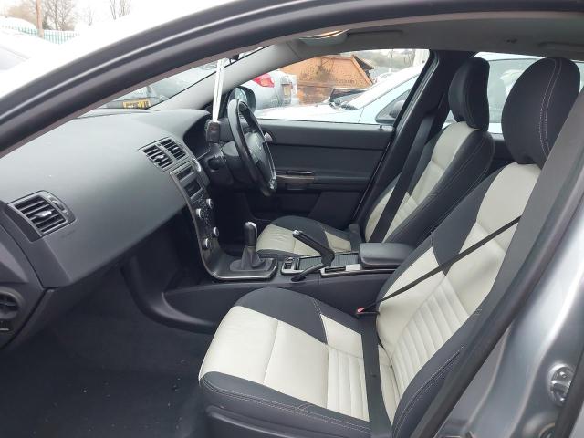 2011 VOLVO V50 R-DESI