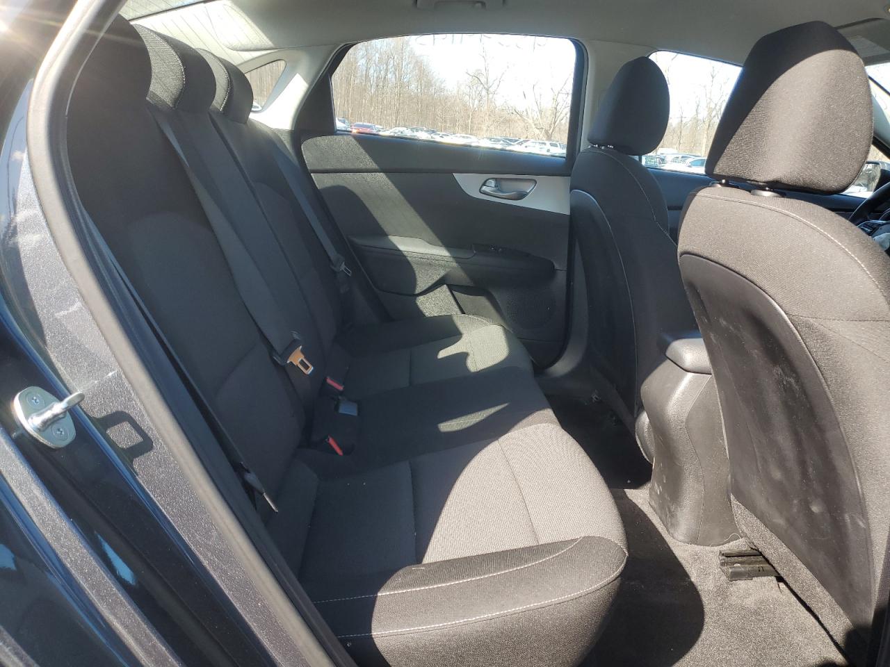 2023 Kia Forte - Image 10